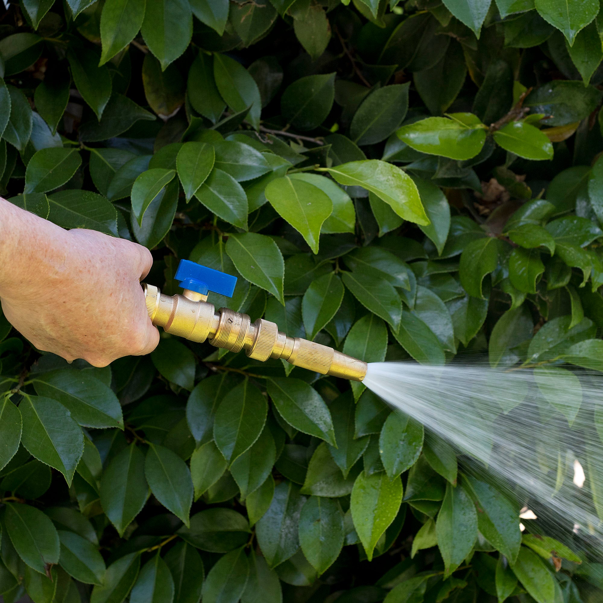 GORILLA EASY CONNECT MALE BALL VALVE SHUT OFF VALVE WITH QUICK CONNECT FOR GARDEN HOSE 3/4" GHT GARDEN HOSE THREAD LEAK PROOF GARDENING SOLID BRASS RV BOAT